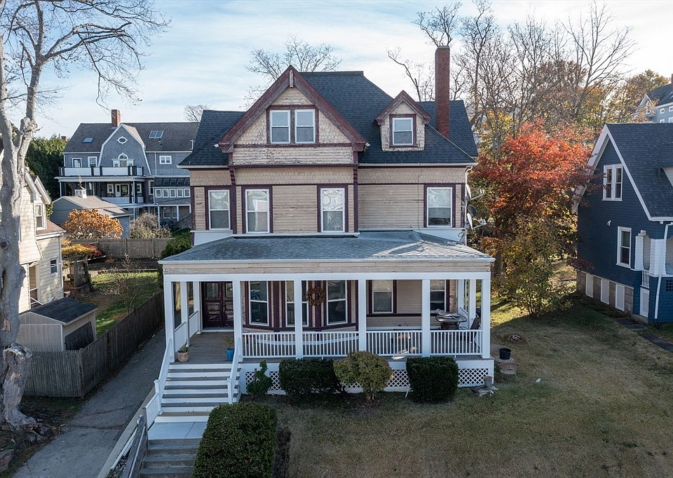 1st image of 771 Rock St