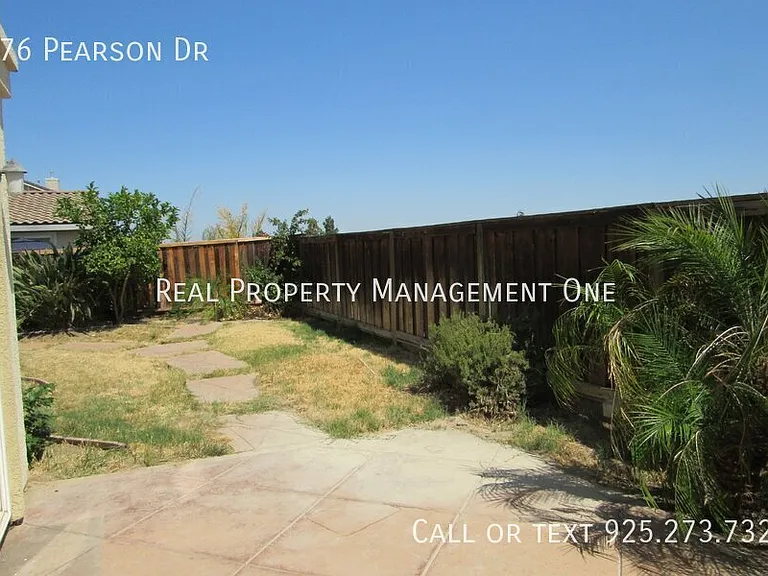 576 Pearson Dr — Photo 33