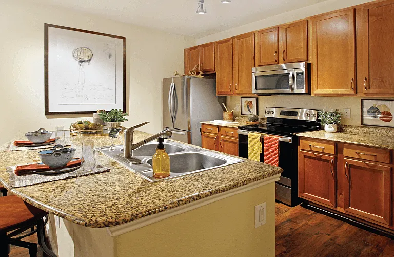 The Voss Apartments — Photo 8