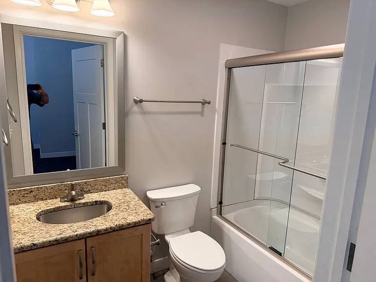 201 E Innes St #202 — Photo 12