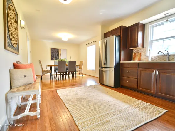 822 Circle Hill Rd, Louisville, KY 40207