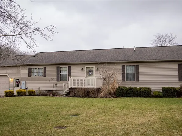 1742 Dadeyville Rd, Austinburg, OH 44010