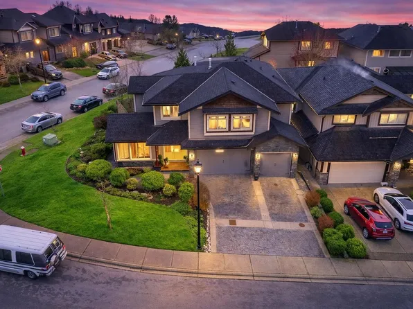 24696 103a Ave, Maple Ridge, BC V2W 0B1