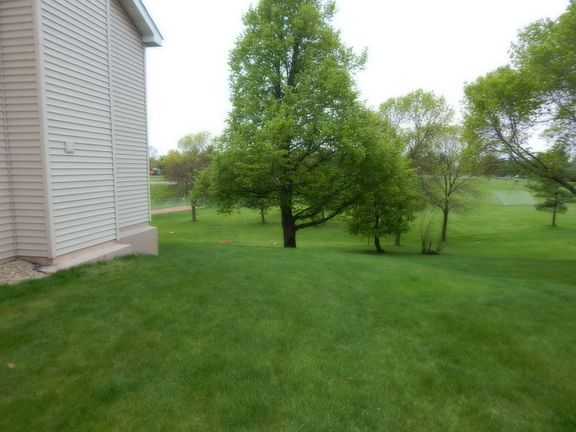 2nd image of 10237 Arrowwood Dr