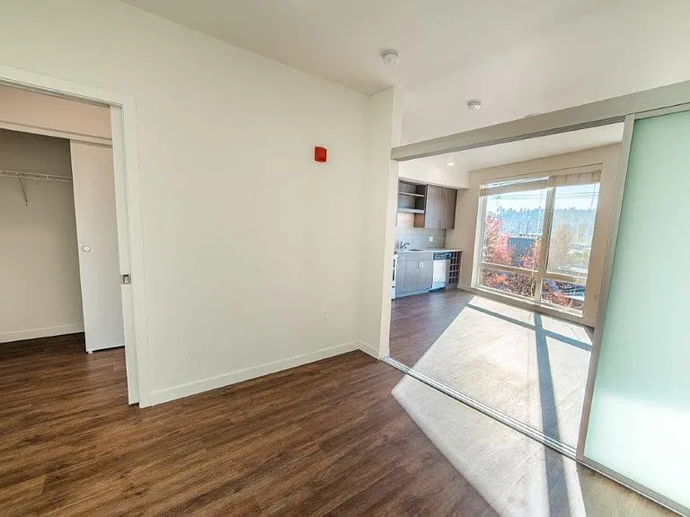 Vibe Apartments — Photo 4