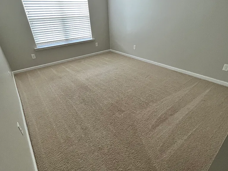 1051 Abberley Cir — Photo 9