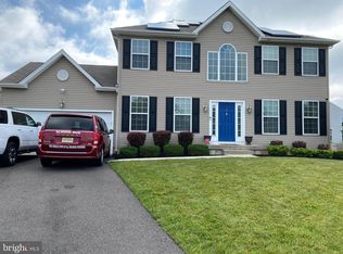 3 Concord Blvd, Sicklerville, NJ 08081