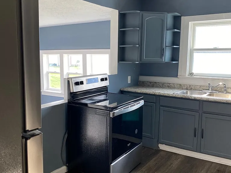 5610 S Main St — Photo 31