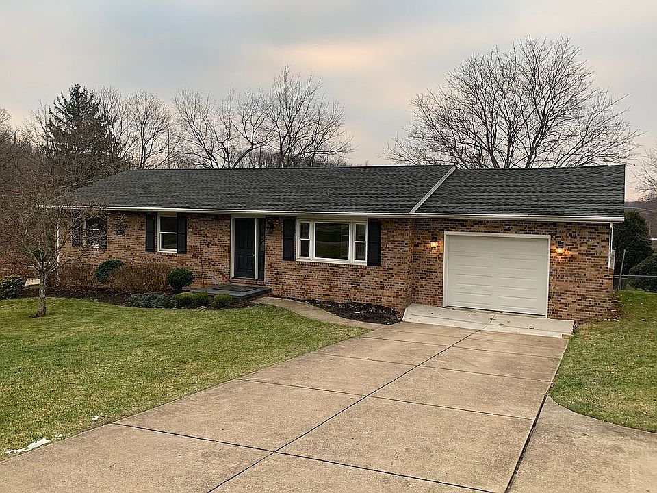 1st image of 15889 Highland Dr