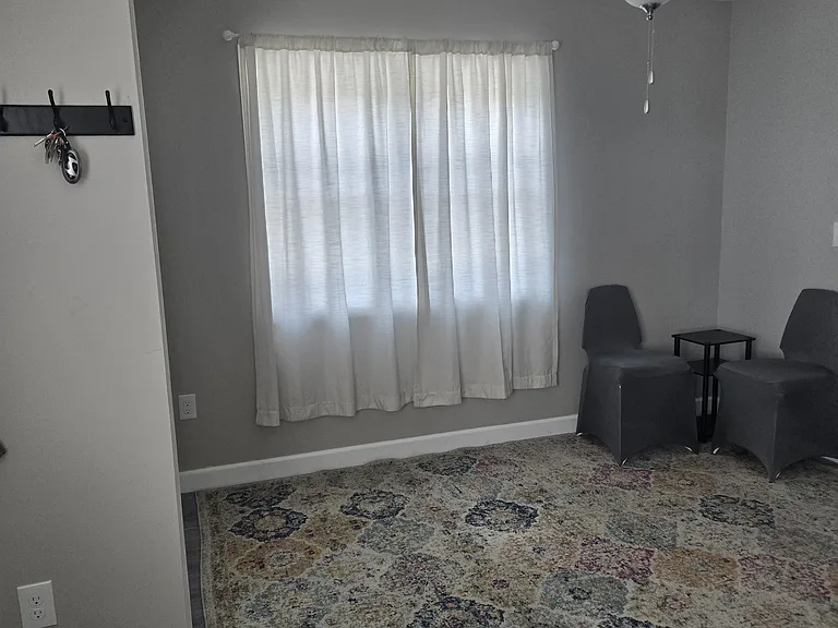 102 Leetwood Ave — Photo 18