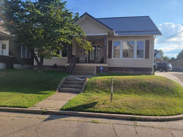 21 Broad St, Thurman, OH 45640