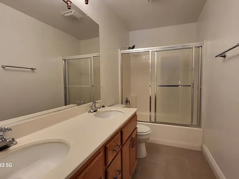 38041 Augusta Dr — Photo 15