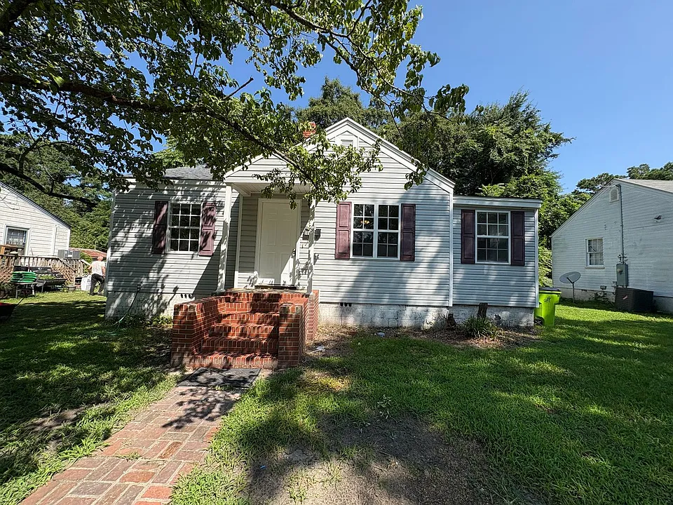 508 National Court Dr