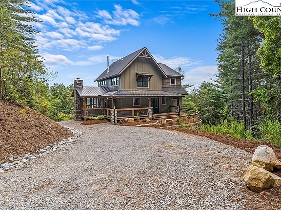 3rd image of 264 Porters Way