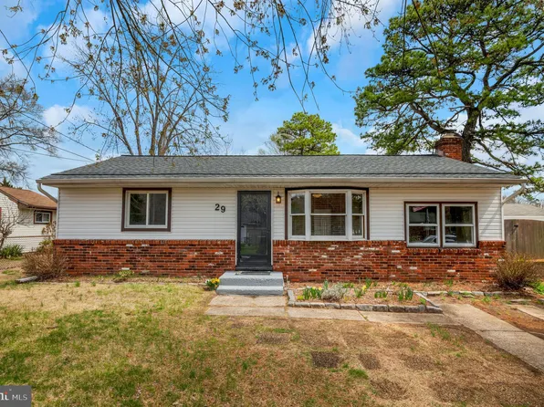 29 Stagecoach Rd, Southampton, NJ 08088