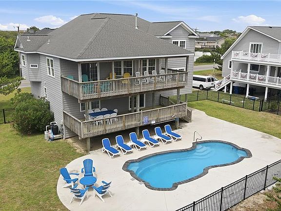 3rd image of 3012 Sandpiper Rd