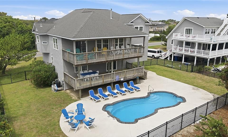 1st image of 3012 Sandpiper Rd
