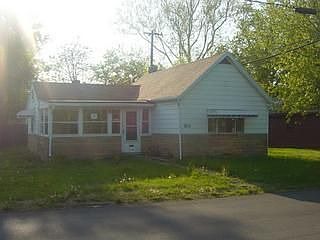 2nd image of 3711 Montevideo Dr