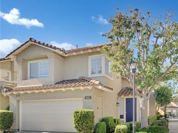 2565 Calle Benavente, Tustin, CA 92782