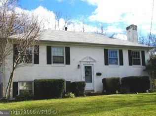 1918 Foxhall Rd, Mc Lean, VA 22101