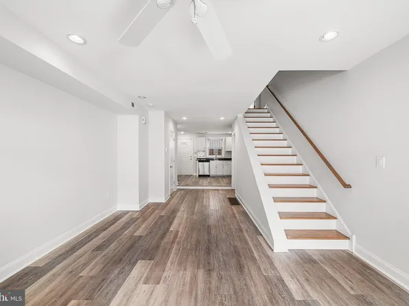 2521 Federal St, Philadelphia, PA 19146