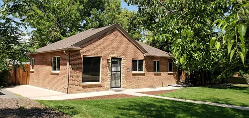2415 Olive St Photo 1