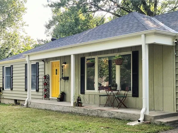 5326 Bond St, Shawnee, KS 66203