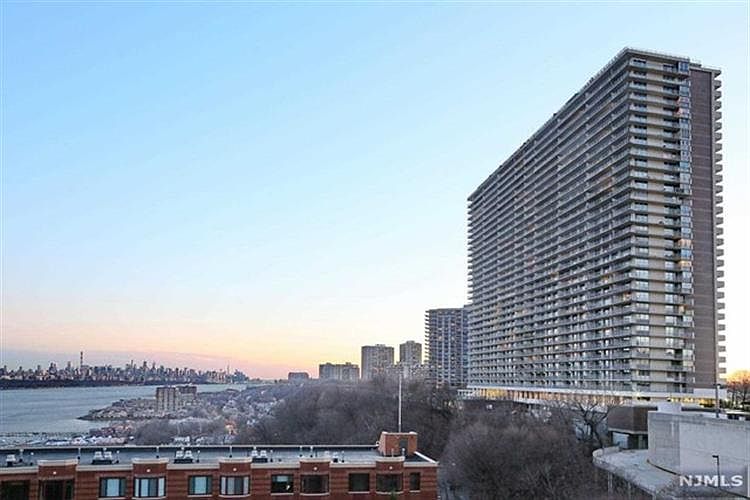 1st image of 1530 Palisade Ave APT 28J