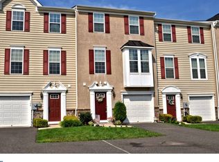 102 Sandpiper Ct, Gilbertsville, PA 19525