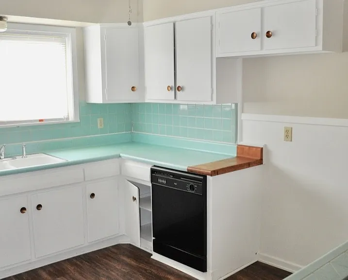 1434 W Water St — Photo 6
