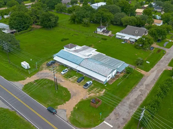 6429 Fm 2218 Rd, Richmond, TX 77469