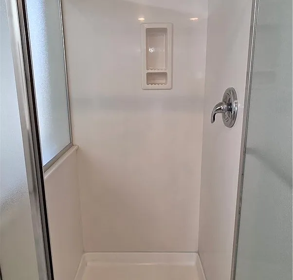 3358 Hillside Garden Dr — Photo 31