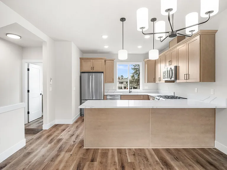 18638 Judith Ln #5-A — Photo 1