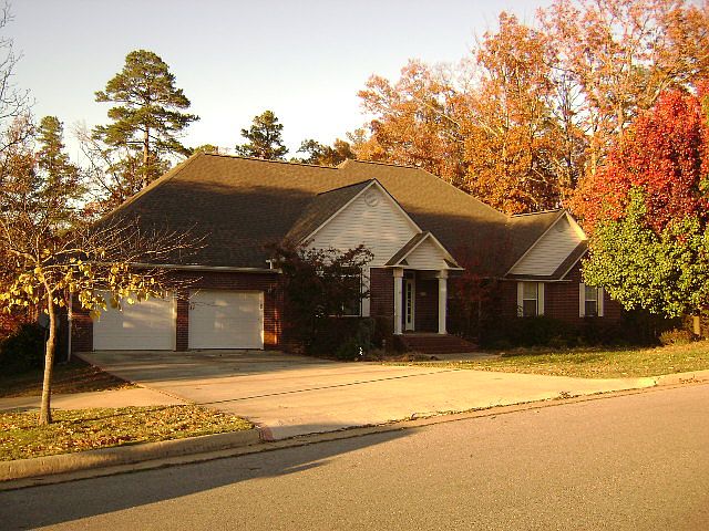 35 Iona Way