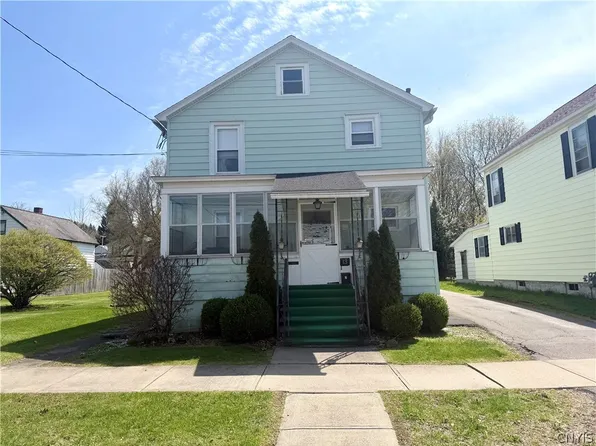 13 Pine St, Cortland, NY 13045