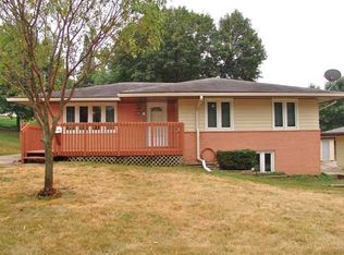 2439 E Tiffin Ave, Des Moines, IA 50317