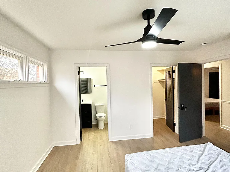 Anthony Dr — Photo 3