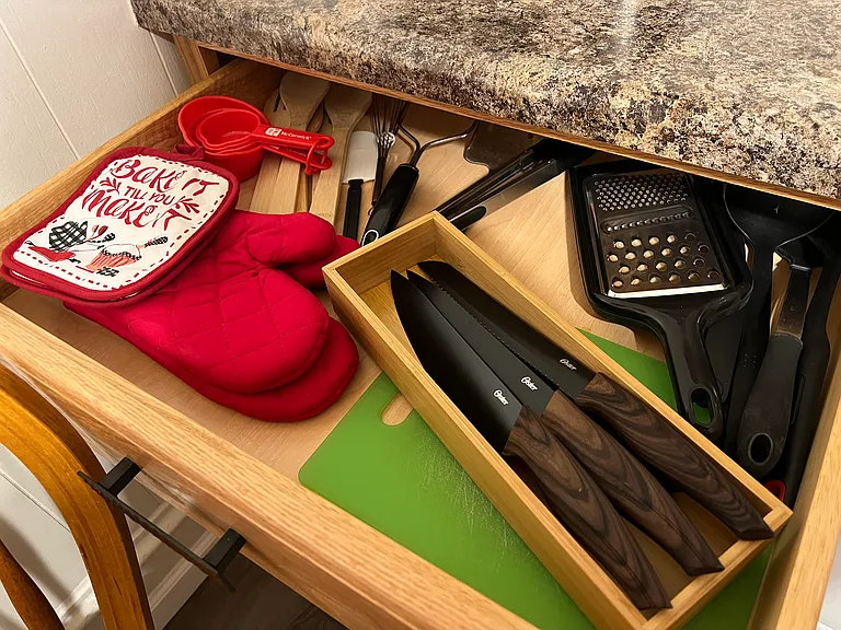 Cooking utensils