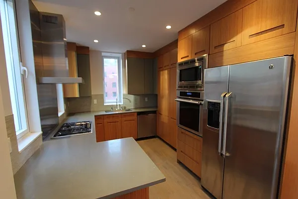 Rented by Urban Real Estate Property Group Inc | media 21