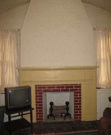 3rd image of 6192 N Kingsley Dr