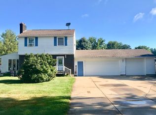 4151 Five Mile Rd NW, Grand Rapids, MI 49544