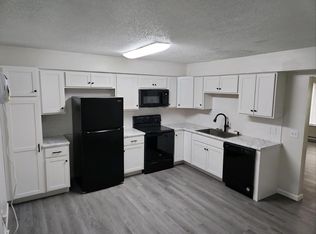 1018 Symphony St APT C, Lima, OH 45801