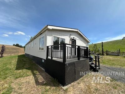 1043 McKeehan Rd, Troy, ID, 83871