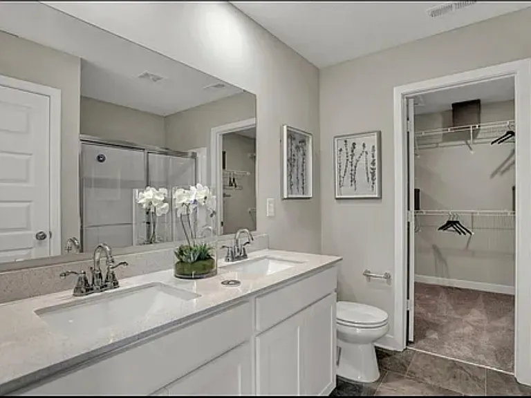 8595 Strabet Dr — Photo 43