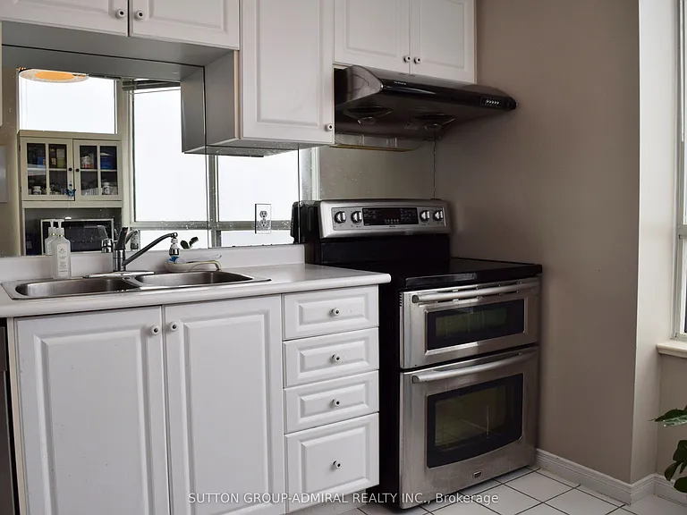 5001 Finch Ave E #H05 — Photo 12