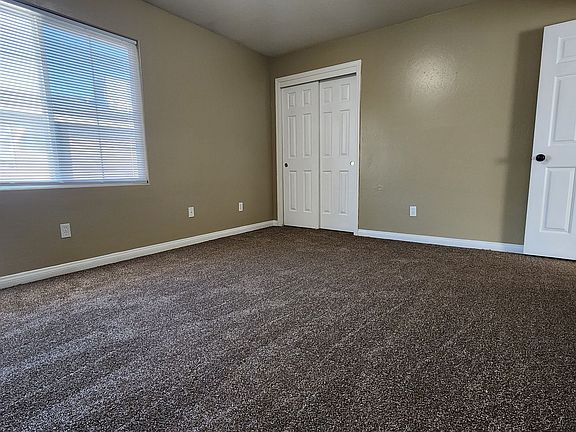 5th image of 3805 Oregon St APT A