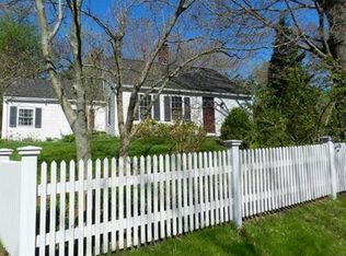 16 School St, Shrewsbury, MA 01545