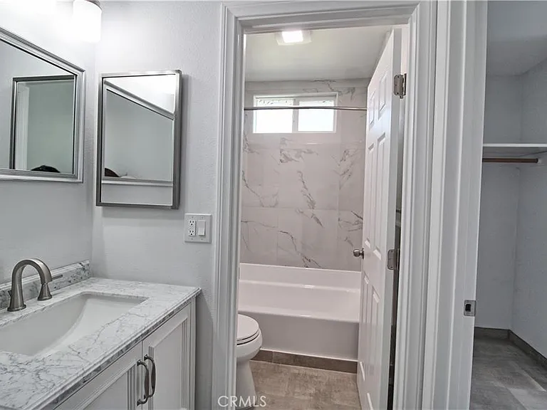 1278 Vista Serena Ave — Photo 10