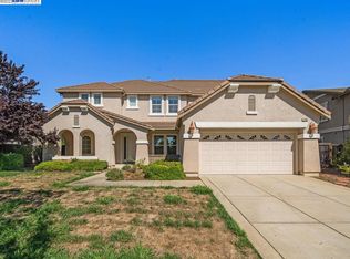 2461 Spyglass Dr, Brentwood, CA