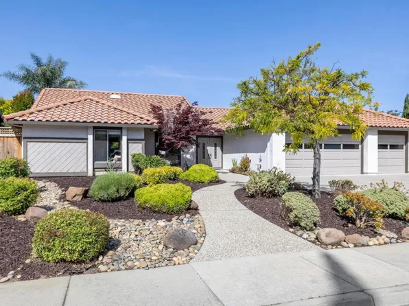 3239 Foxboro Pl, San Jose, CA 95135